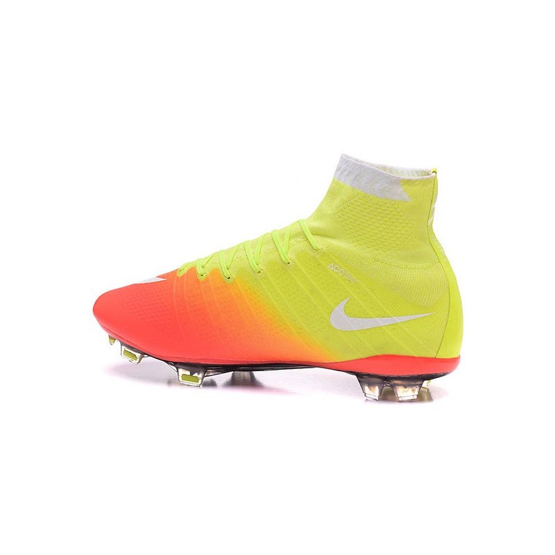 ronaldo yellow cleats