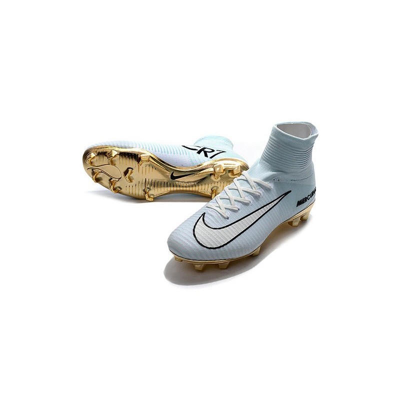 Mercurial Superfly v. Magista Obra Nike Radiant Reveal