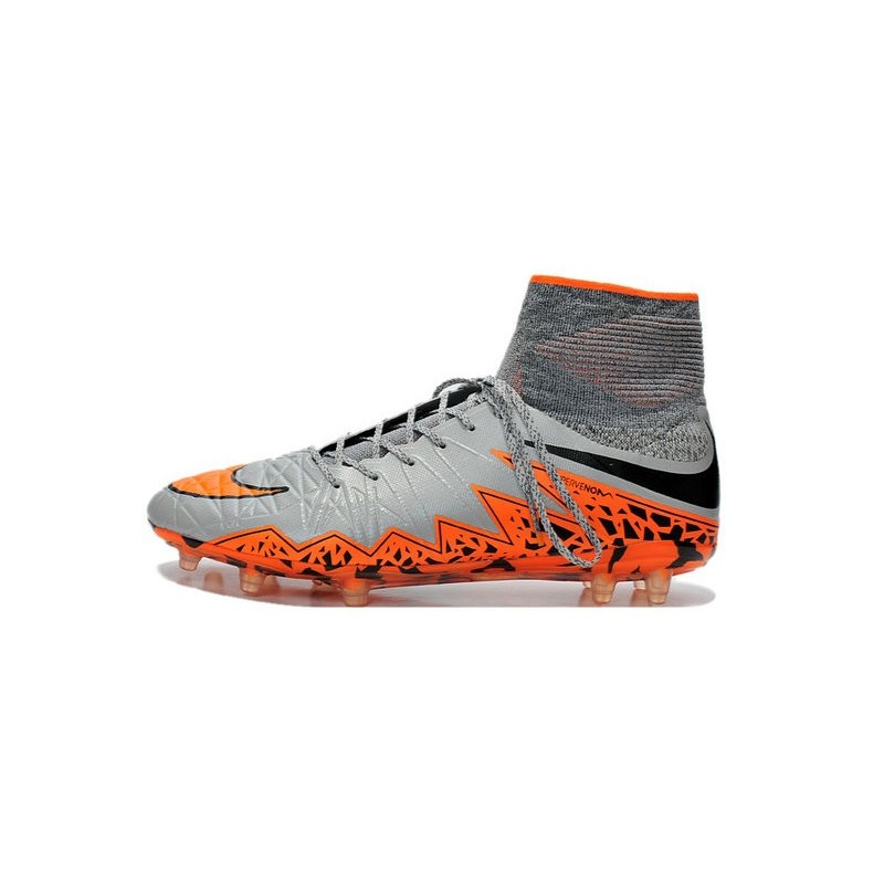 nike soccer cleats black and orange