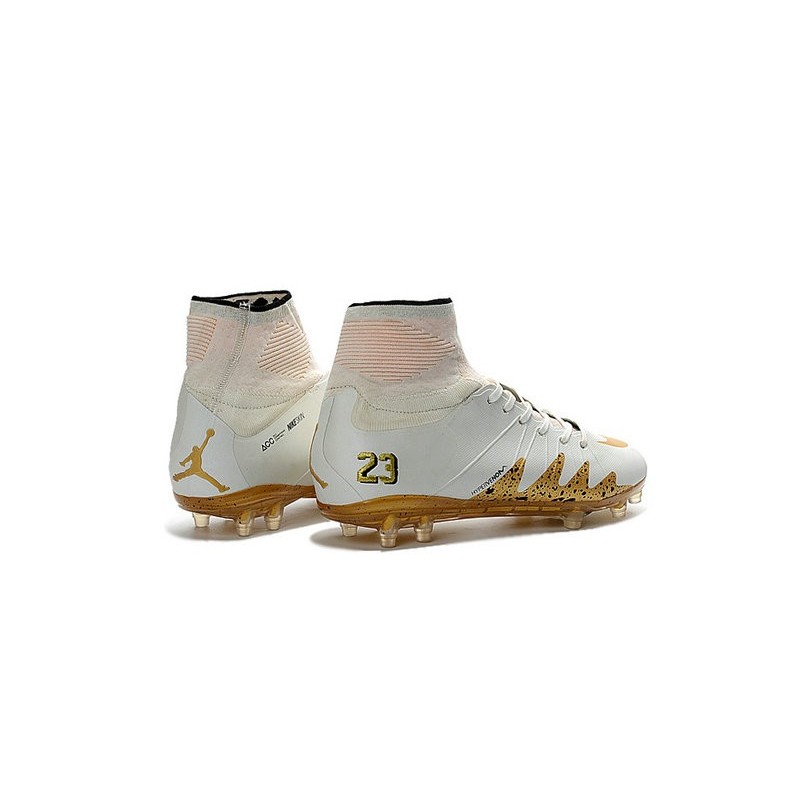 neymar x jordan boots