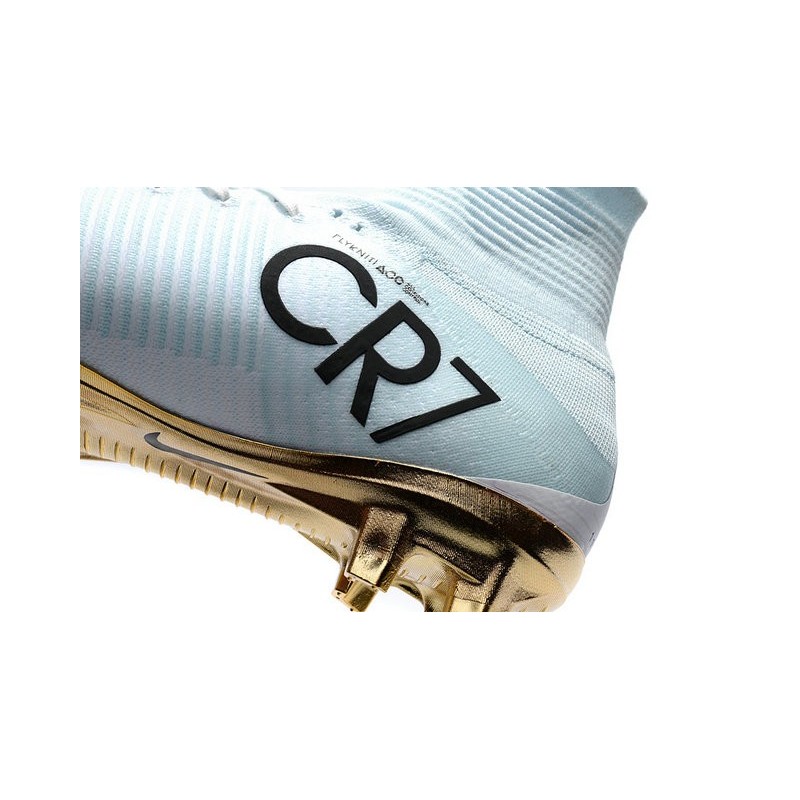 white and gold cr7 football boots