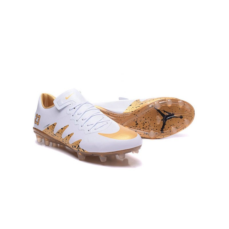 nike gold and white football cleats