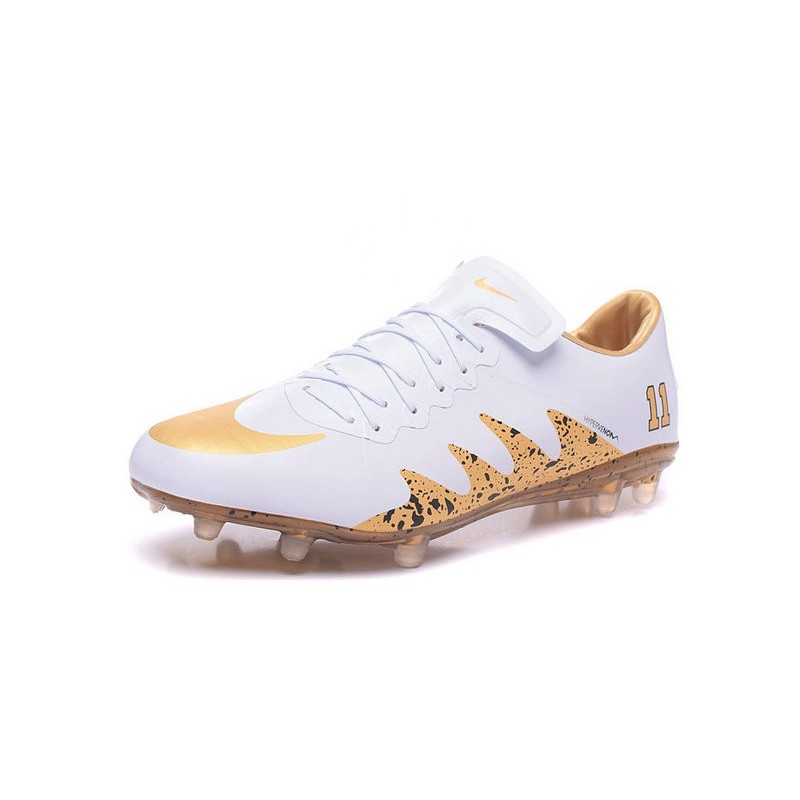 nike gold and white football cleats