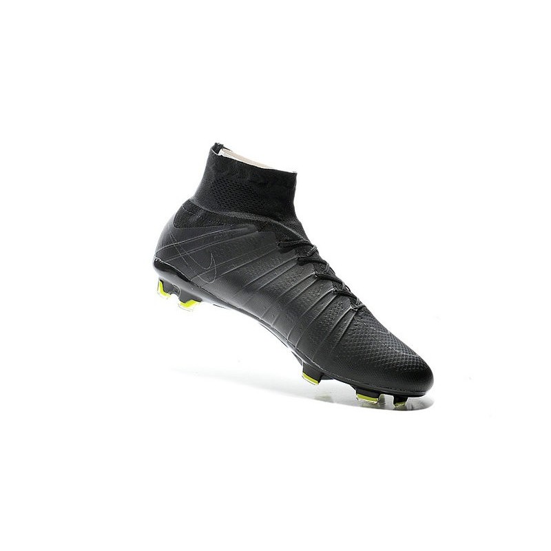 ronaldo boots black